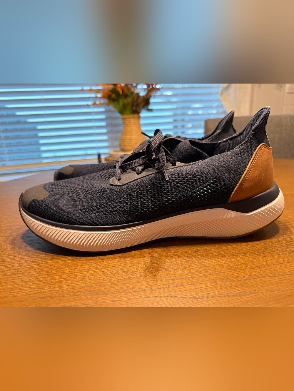 Johnston & Murphy Men's Miles Knit Navy Blue Sneakers Size 14